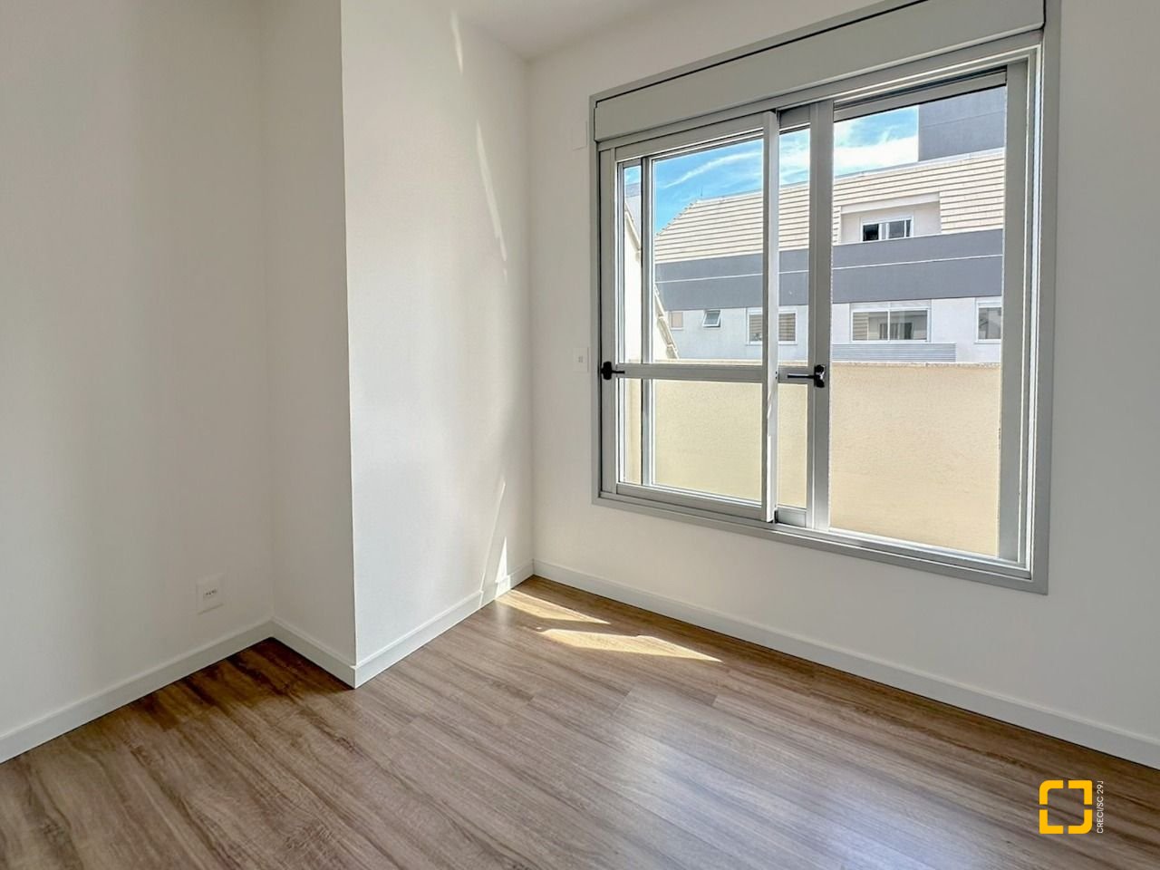 Apartamento com 111m², 3 quartos (sendo 1 suíte), 2 garagens, no bairro Estreito em Florianópolis