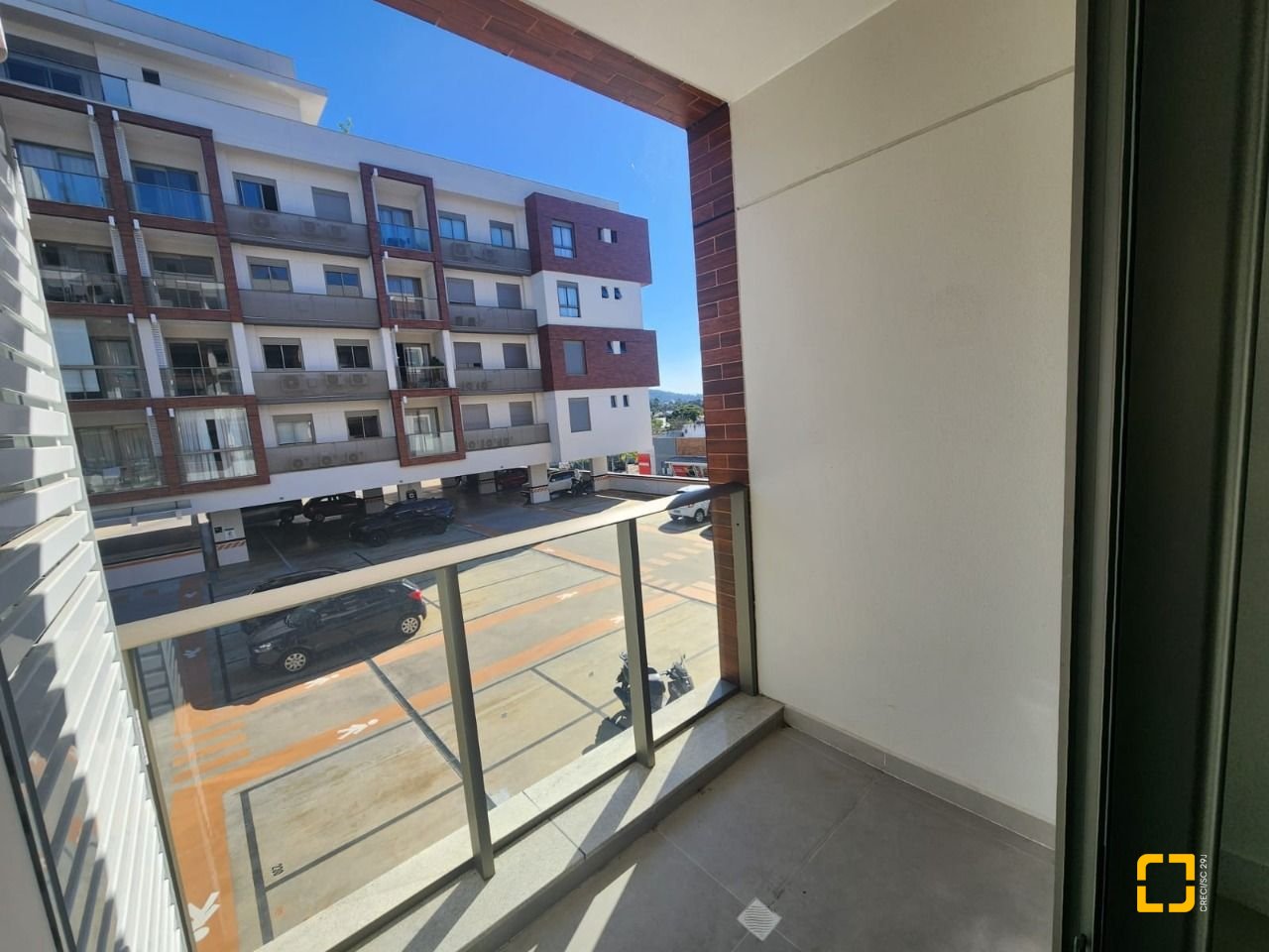 Apartamento com 67m², 3 quartos (sendo 1 suíte), 1 garagem, no bairro Córrego Grande em Florianópolis