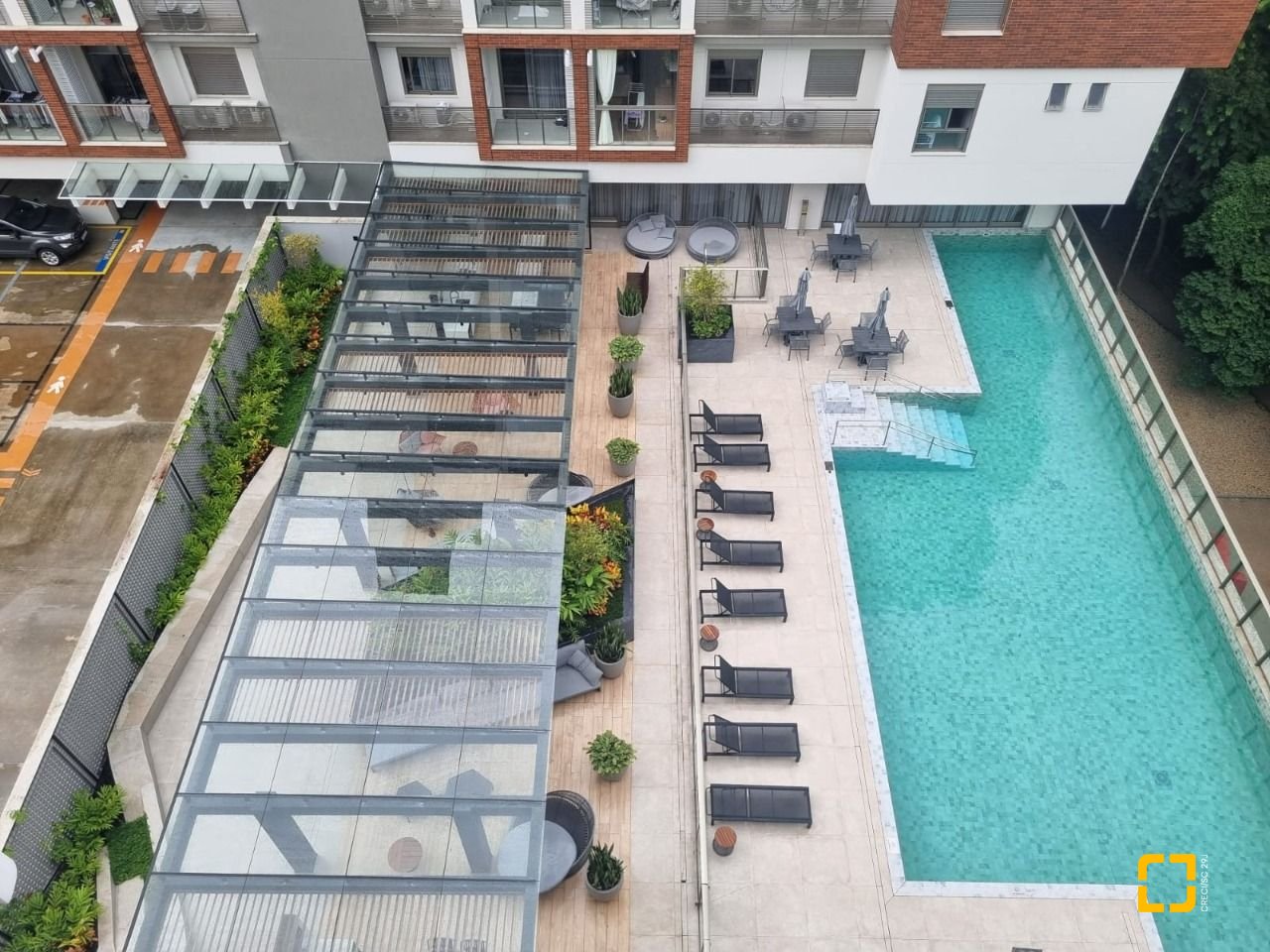 Apartamento com 67m², 3 quartos (sendo 1 suíte), 1 garagem, no bairro Córrego Grande em Florianópolis