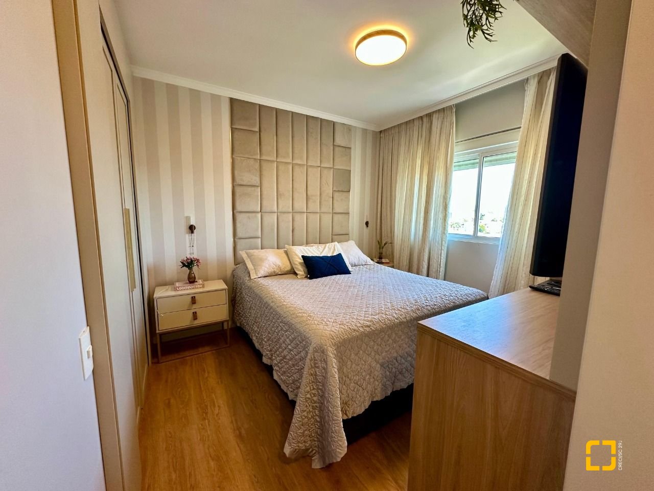 Apartamento com 98m², 4 quartos (sendo 1 suíte), 1 garagem, no bairro Jardim Atlântico em Florianópolis