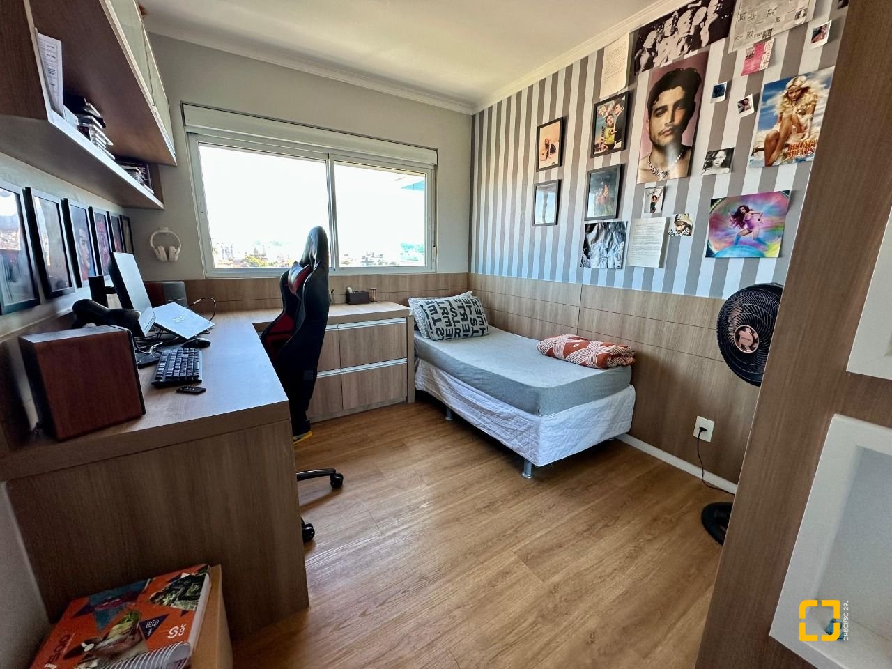Apartamento com 98m², 4 quartos (sendo 1 suíte), 1 garagem, no bairro Jardim Atlântico em Florianópolis