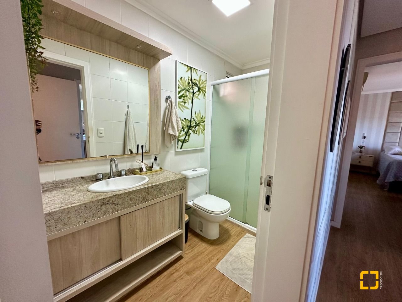 Apartamento com 98m², 4 quartos (sendo 1 suíte), 1 garagem, no bairro Jardim Atlântico em Florianópolis