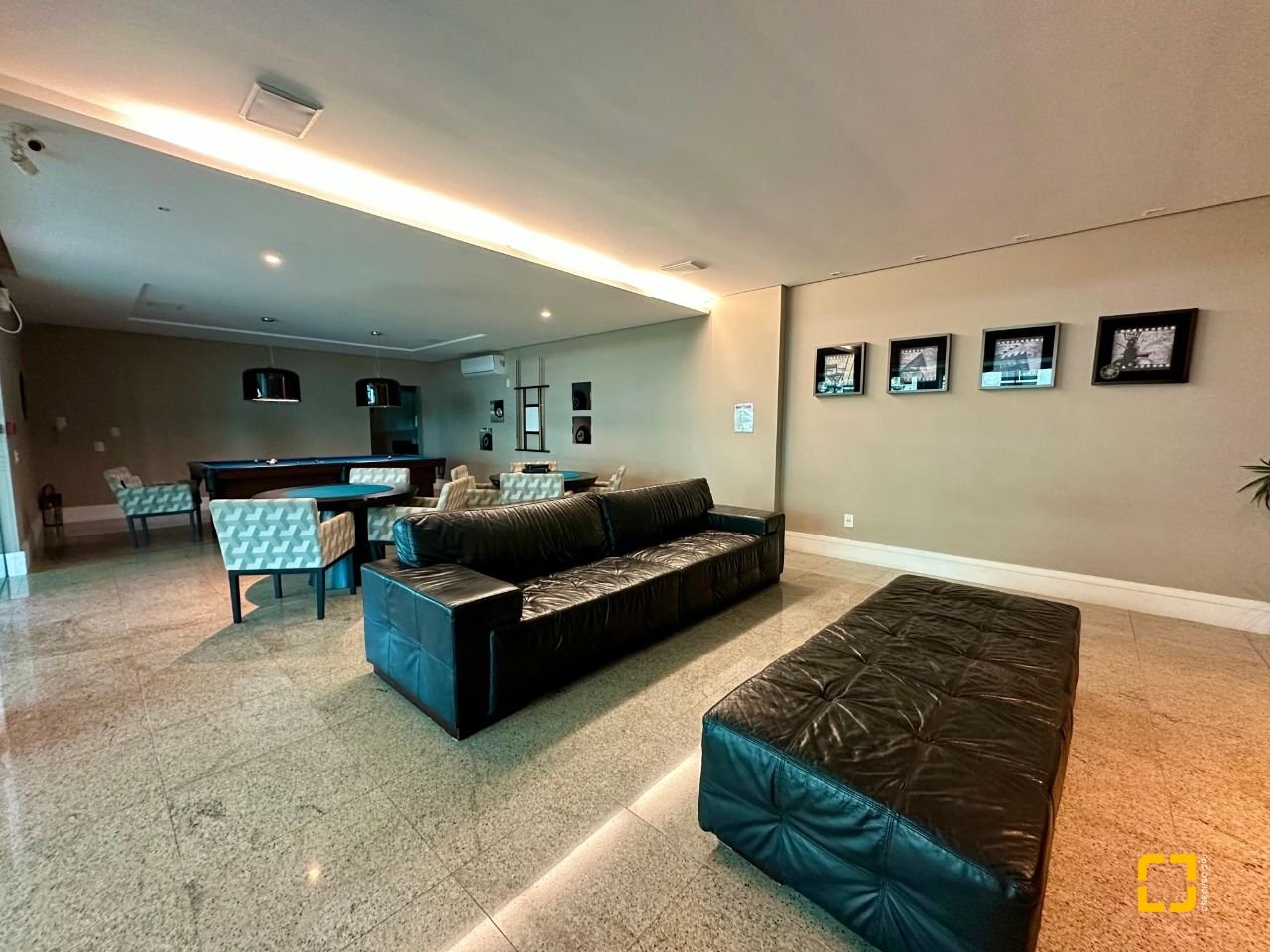Apartamento com 98m², 4 quartos (sendo 1 suíte), 1 garagem, no bairro Jardim Atlântico em Florianópolis