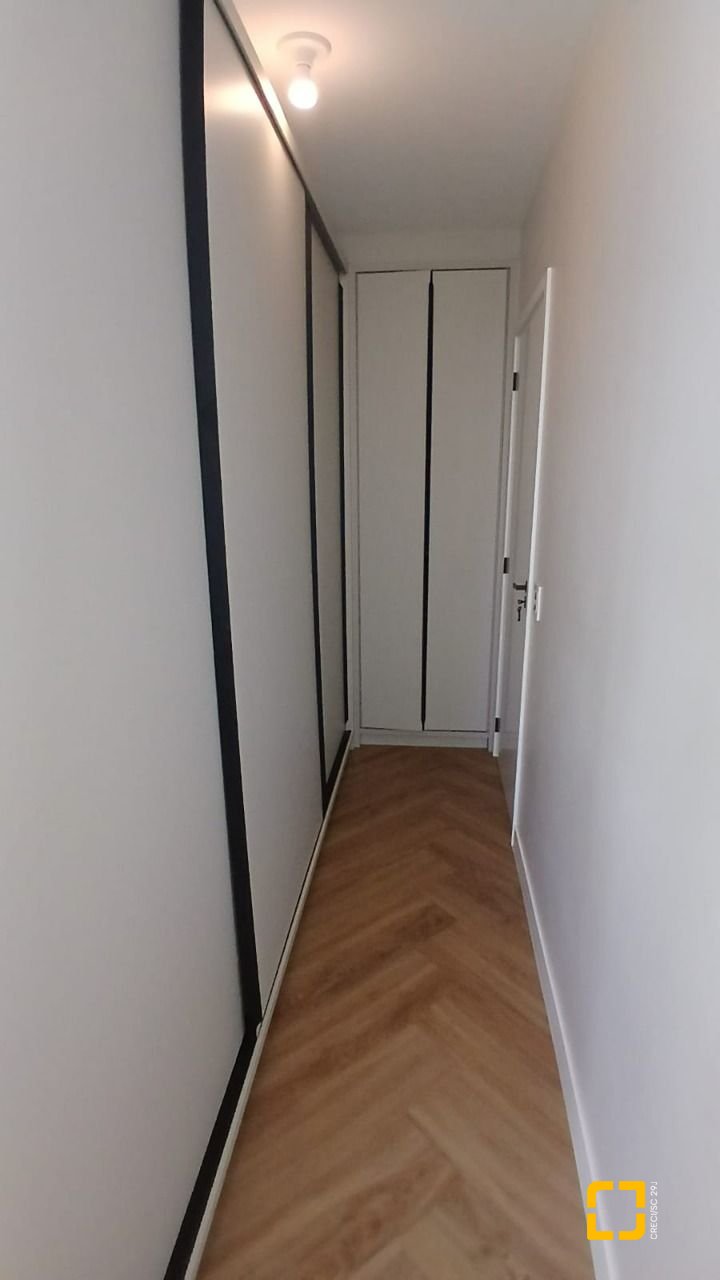 Apartamento com 113m², 4 quartos (sendo 1 suíte), 1 garagem, no bairro Kobrasol em São José