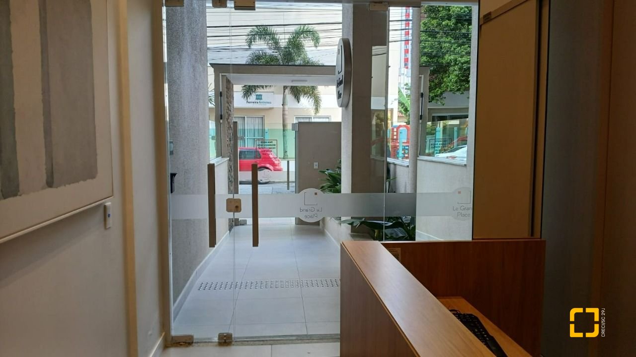 Apartamento com 113m², 4 quartos (sendo 1 suíte), 1 garagem, no bairro Kobrasol em São José