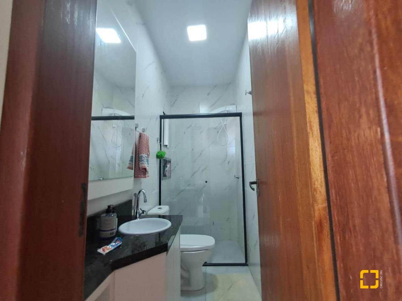 Cobertura com 101m², 4 quartos (sendo 1 suíte), 2 garagens, no bairro Ingleses em Florianópolis