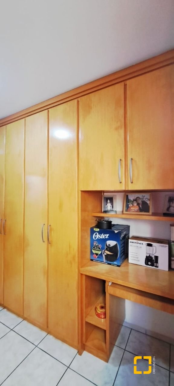 Apartamento com 95m², 4 quartos (sendo 1 suíte), 1 garagem, no bairro Estreito em Florianópolis