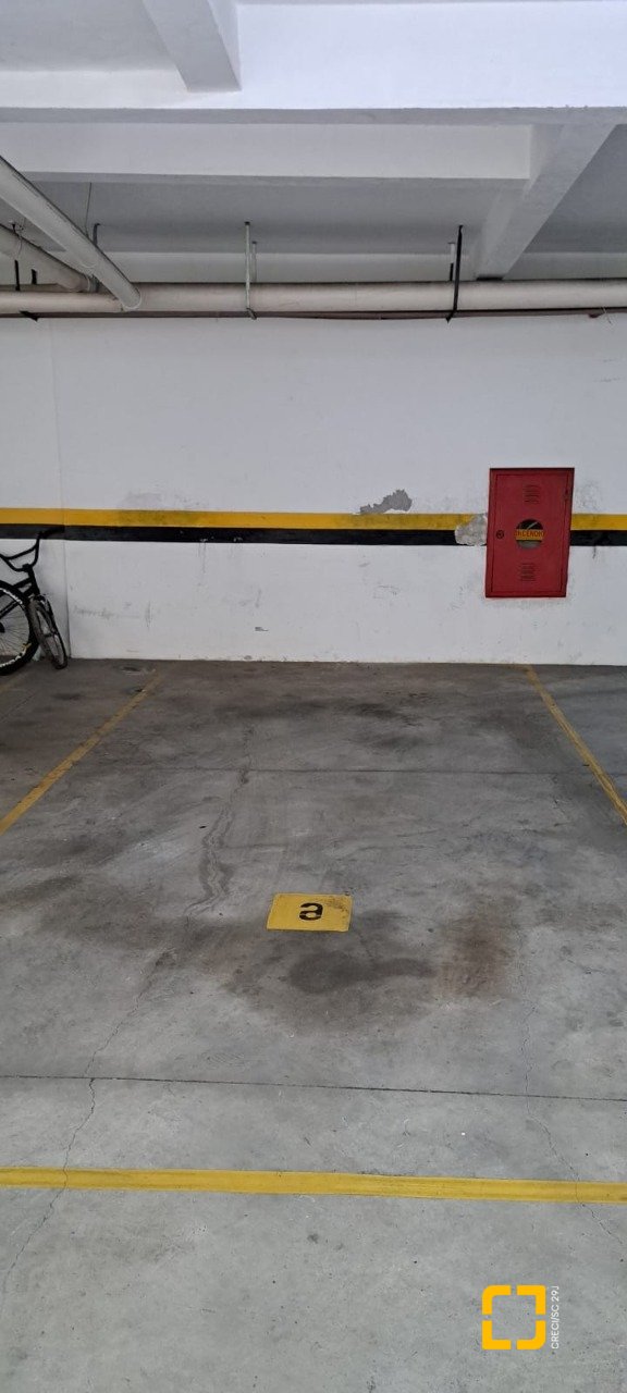 Apartamento com 95m², 4 quartos (sendo 1 suíte), 1 garagem, no bairro Estreito em Florianópolis