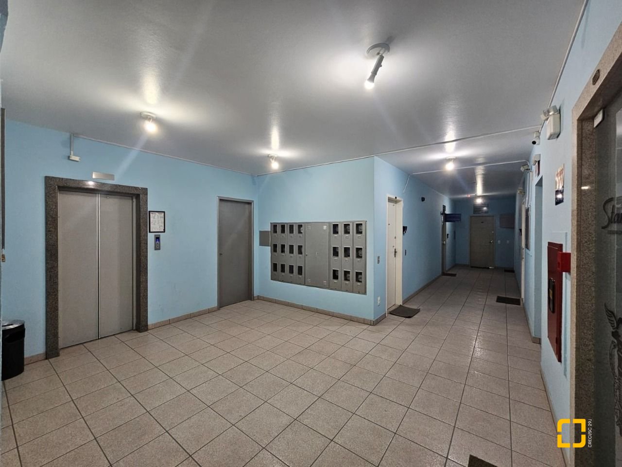 Sala com 40m², 1 garagem, no bairro Estreito em Florianópolis
