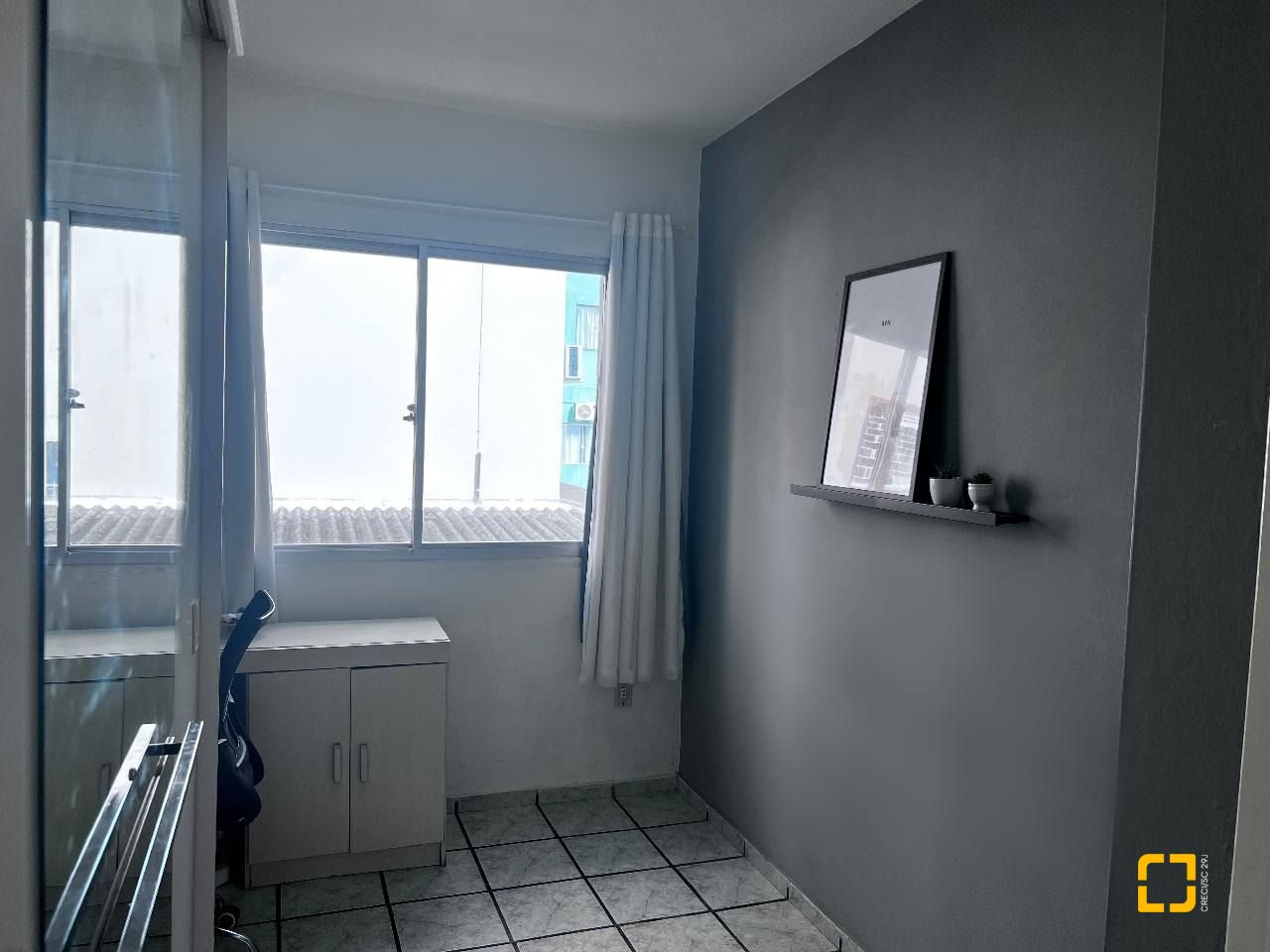 Apartamento com 74m², 4 quartos (sendo 1 suíte), 1 garagem, no bairro Kobrasol em São José