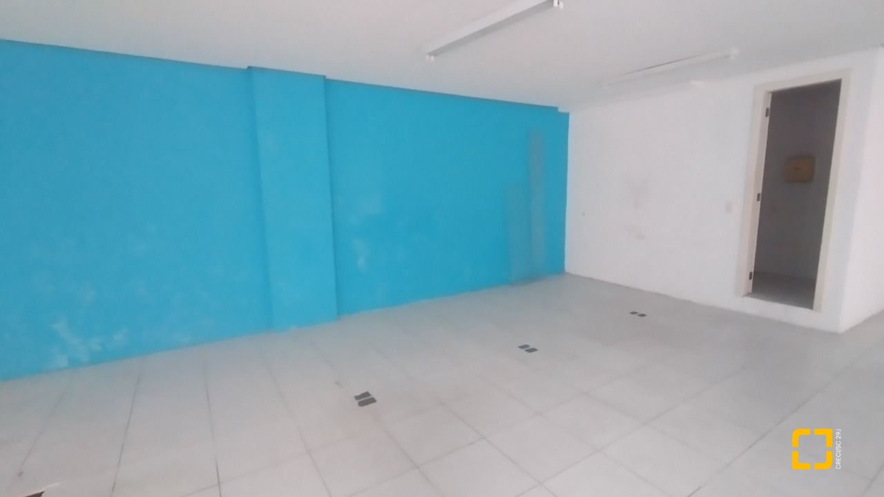 Prédio com 588m², no bairro Centro em Florianópolis