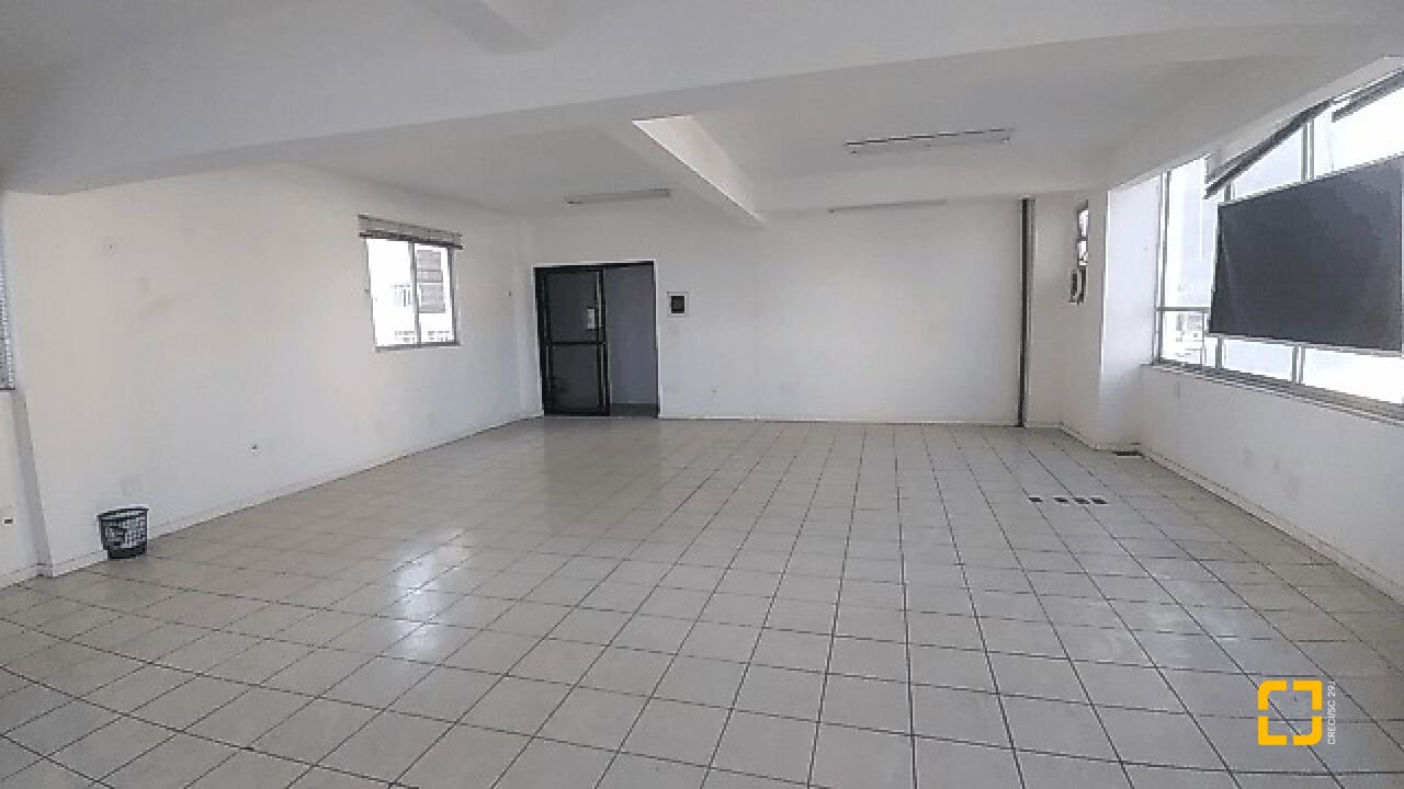 Prédio com 588m², no bairro Centro em Florianópolis