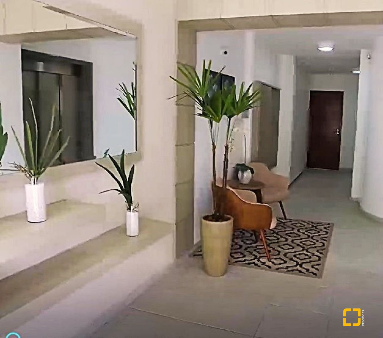 Apartamento com 98m², 6 quartos (sendo 3 suítes), 2 garagens, no bairro Capoeiras em Florianópolis