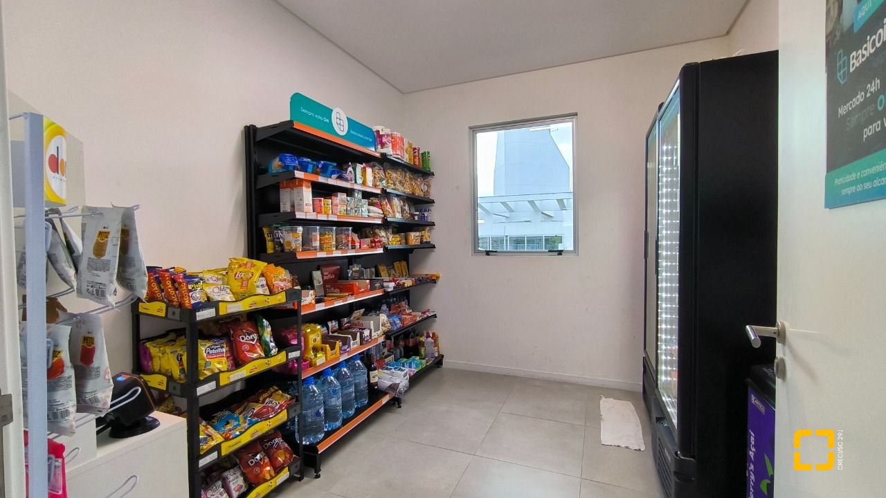 Sala com 29m², 1 garagem, no bairro Estreito em Florianópolis