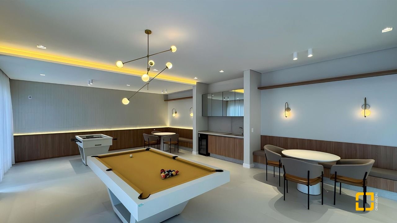 Apartamento com 128m², 6 quartos (sendo 3 suítes), 2 garagens, no bairro Cacupé em Florianópolis