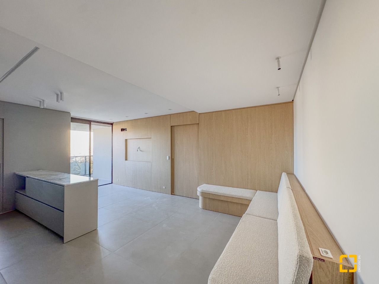 Apartamento com 81m², 4 quartos (sendo 2 suítes), 1 garagem, no bairro Pedra Branca em Palhoça