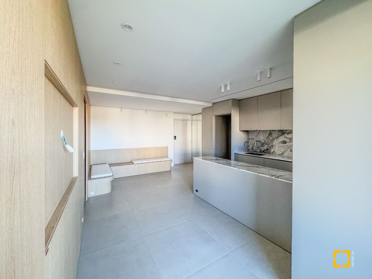 Apartamento com 81m², 4 quartos (sendo 2 suítes), 1 garagem, no bairro Pedra Branca em Palhoça