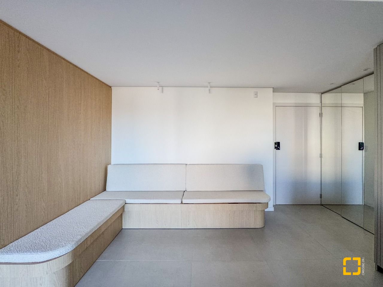 Apartamento com 81m², 4 quartos (sendo 2 suítes), 1 garagem, no bairro Pedra Branca em Palhoça