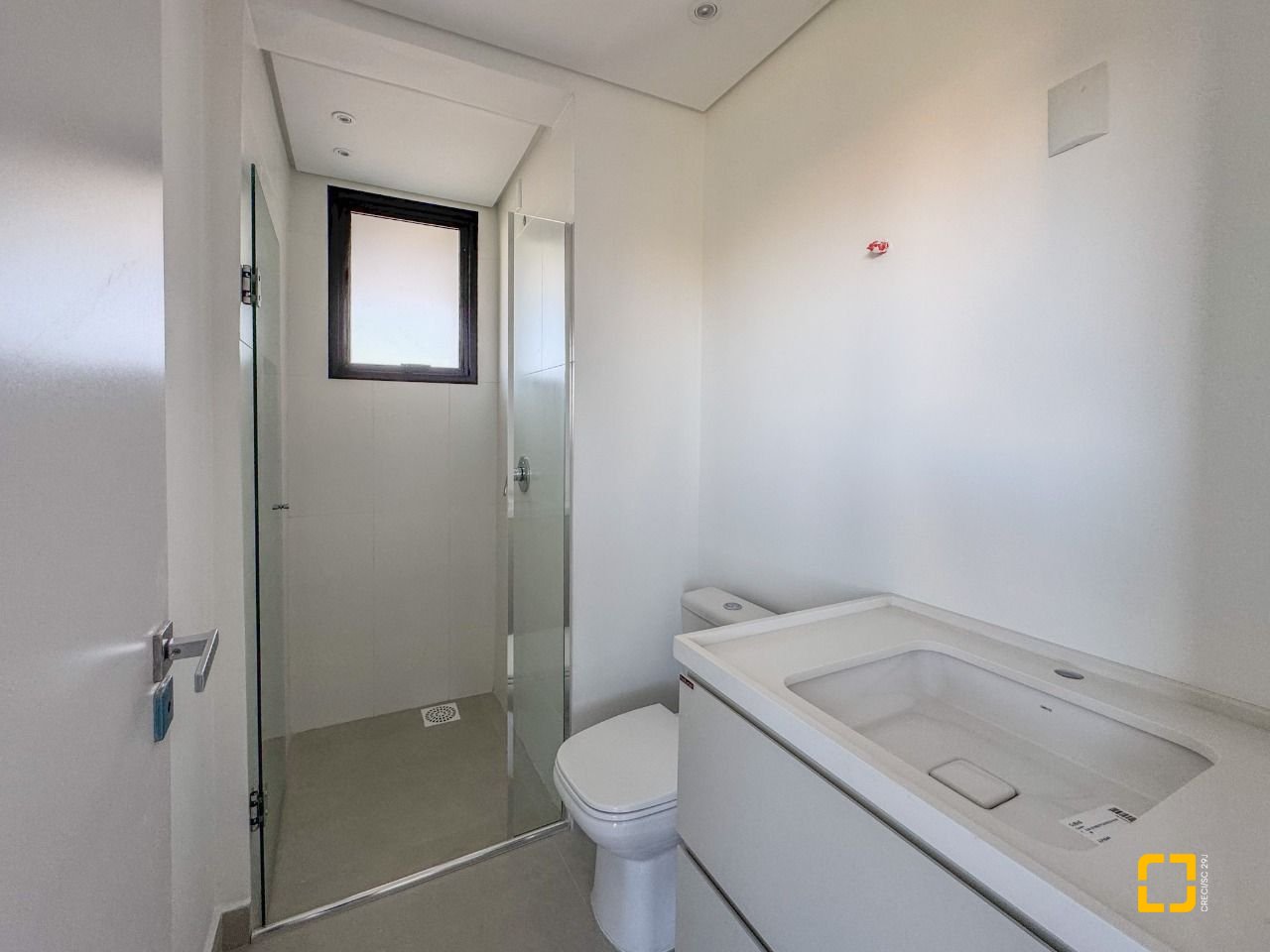 Apartamento com 81m², 4 quartos (sendo 2 suítes), 1 garagem, no bairro Pedra Branca em Palhoça