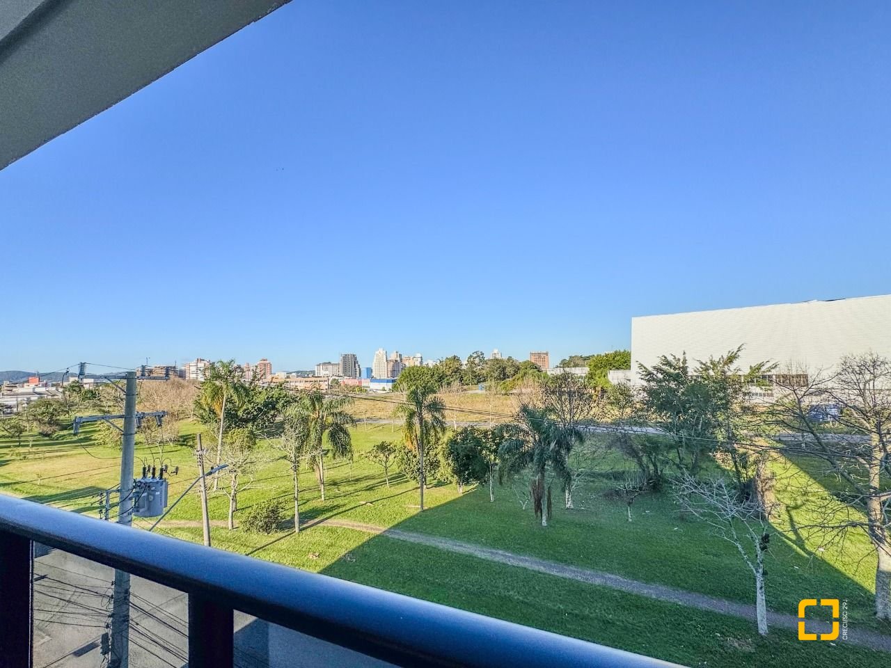 Apartamento com 81m², 4 quartos (sendo 2 suítes), 1 garagem, no bairro Pedra Branca em Palhoça
