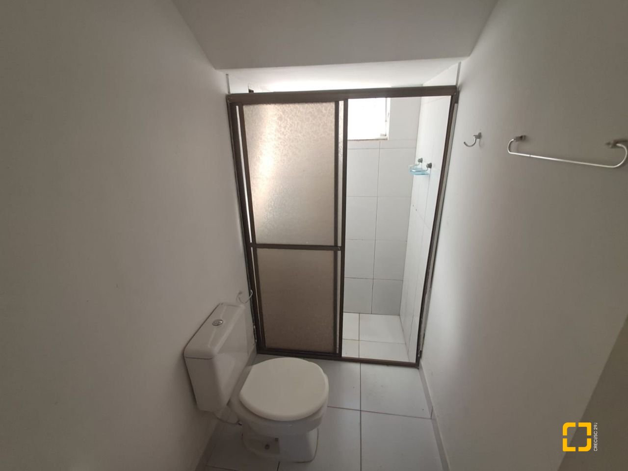 Prédio com 221m², 3 garagens, no bairro Ingleses em Florianópolis