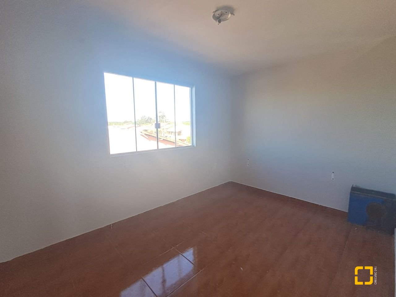 Prédio com 221m², 3 garagens, no bairro Ingleses em Florianópolis