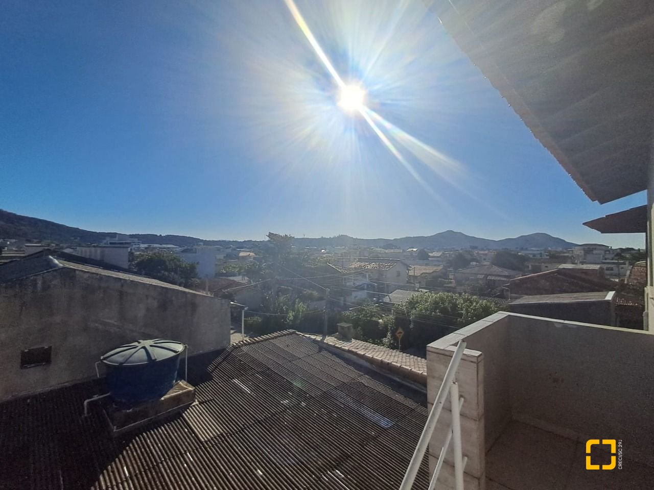 Prédio com 221m², 3 garagens, no bairro Ingleses em Florianópolis