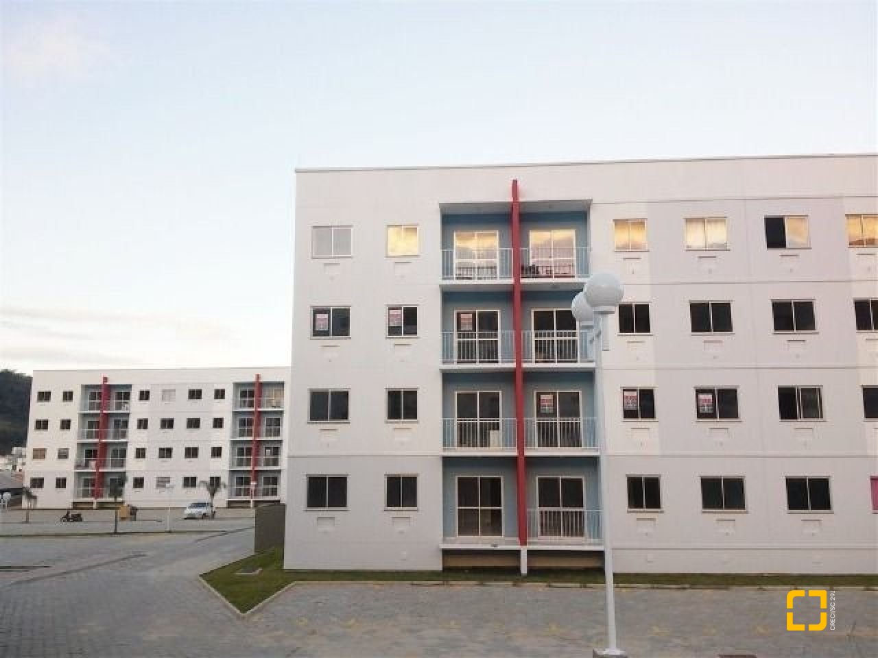 Apartamento com 52m², 2 quartos, 1 garagem, no bairro São Sebastião em Palhoça
