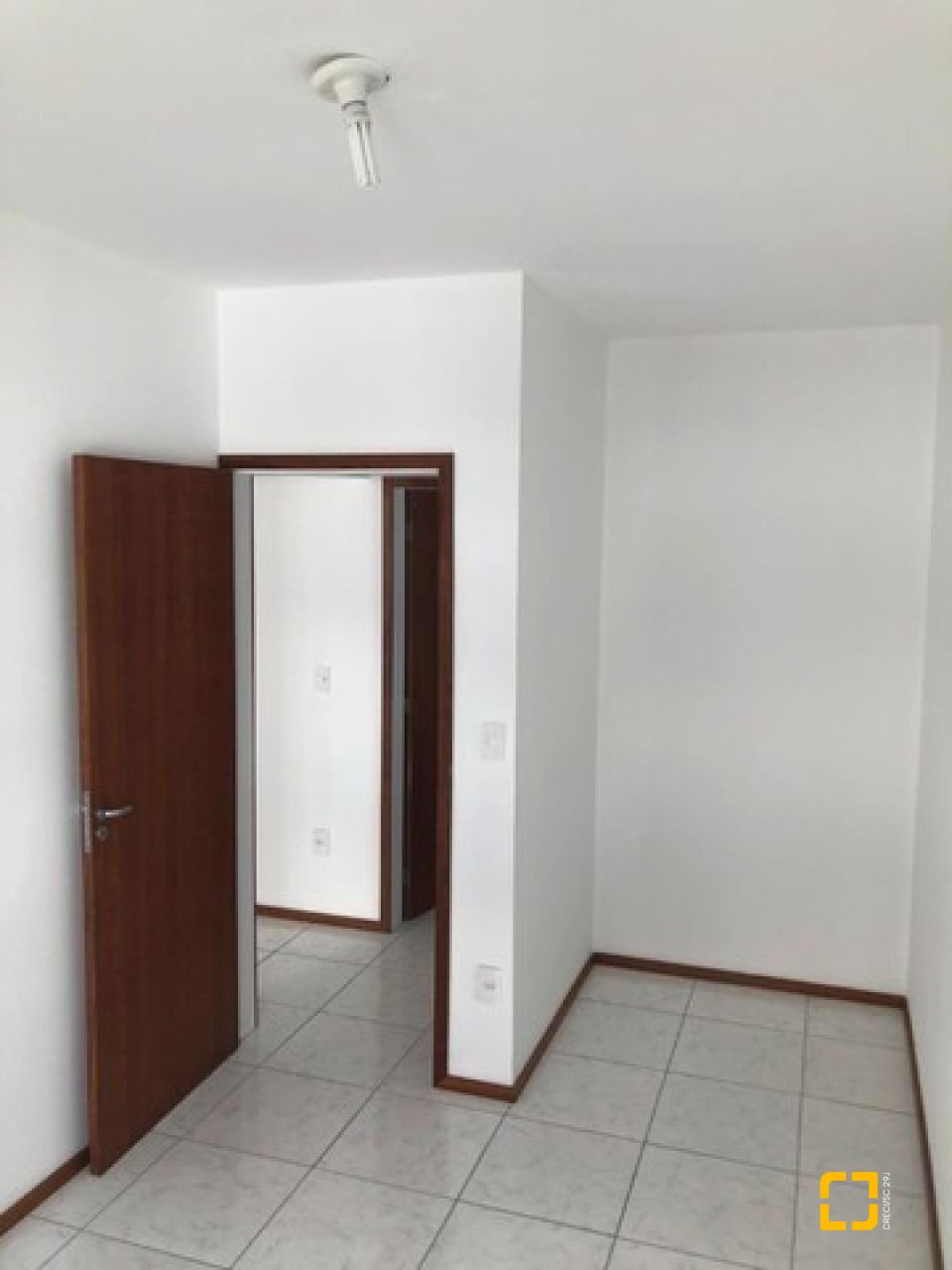 Apartamento com 52m², 2 quartos, 1 garagem, no bairro São Sebastião em Palhoça