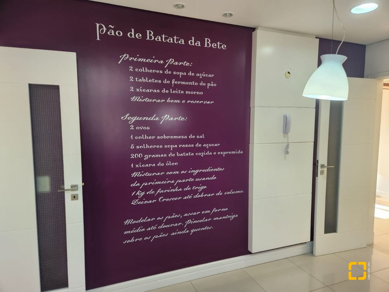 Cobertura com 226m², 3 quartos (sendo 1 suíte), 2 garagens, no bairro Coqueiros em Florianópolis