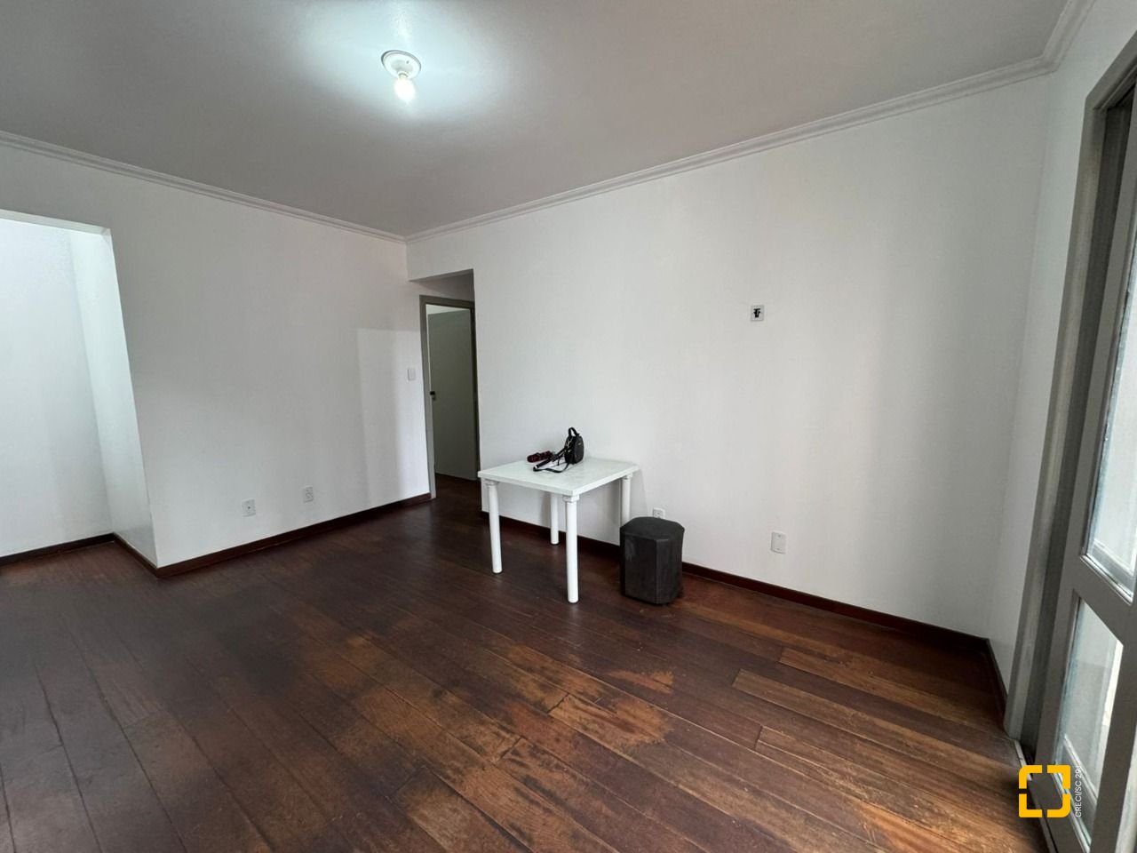 Apartamento com 60m², 2 quartos, no bairro Centro em Florianópolis