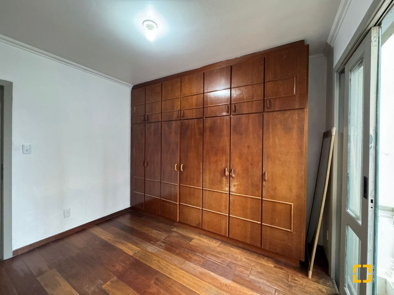 Apartamento com 60m², 2 quartos, no bairro Centro em Florianópolis