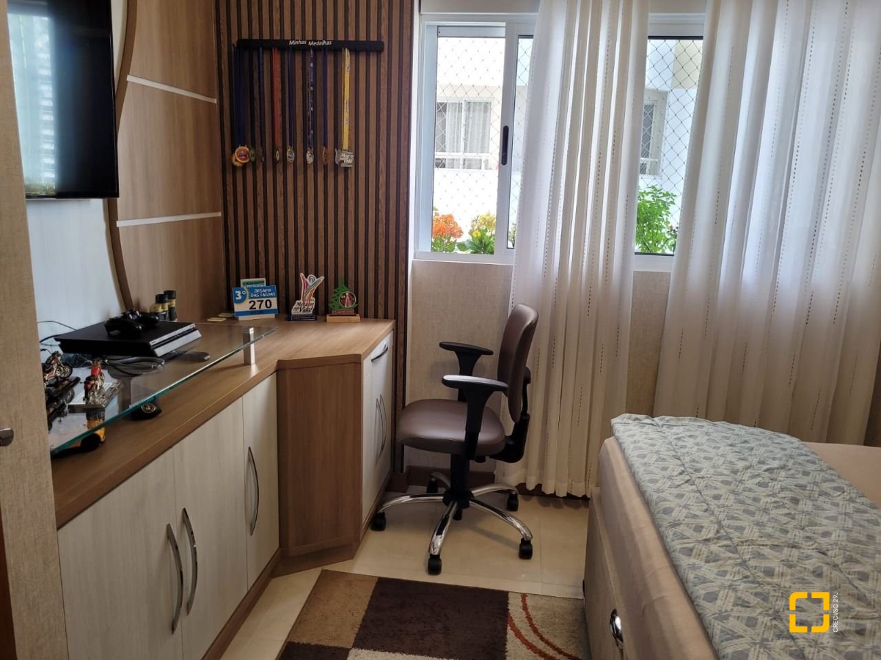 Apartamento com 149m², 4 quartos (sendo 1 suíte), 4 garagens, no bairro Campinas em São José