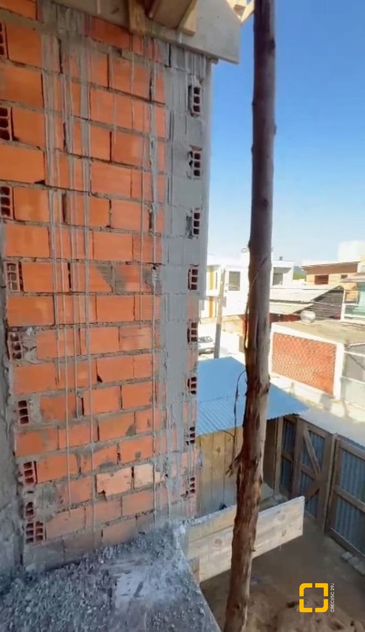 Casa com 114m², 4 quartos (sendo 1 suíte), 1 garagem, no bairro Ingleses em Florianópolis