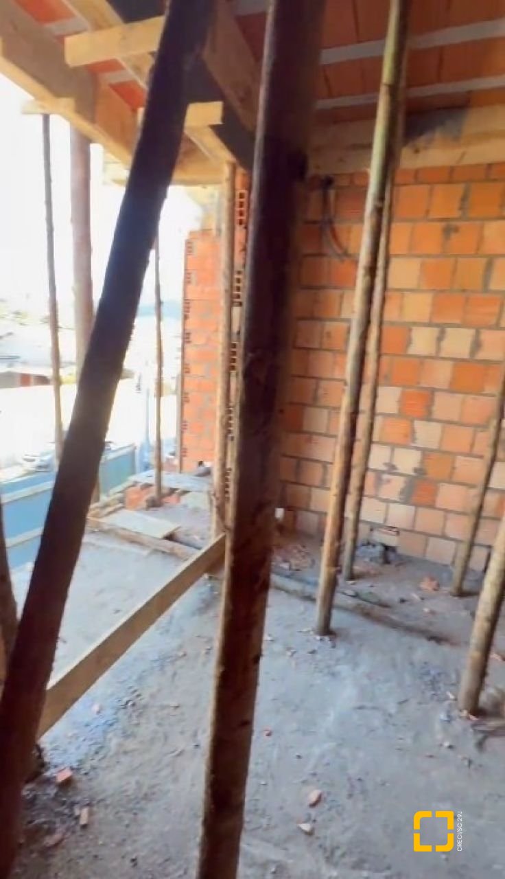 Casa com 114m², 4 quartos (sendo 1 suíte), 1 garagem, no bairro Ingleses em Florianópolis