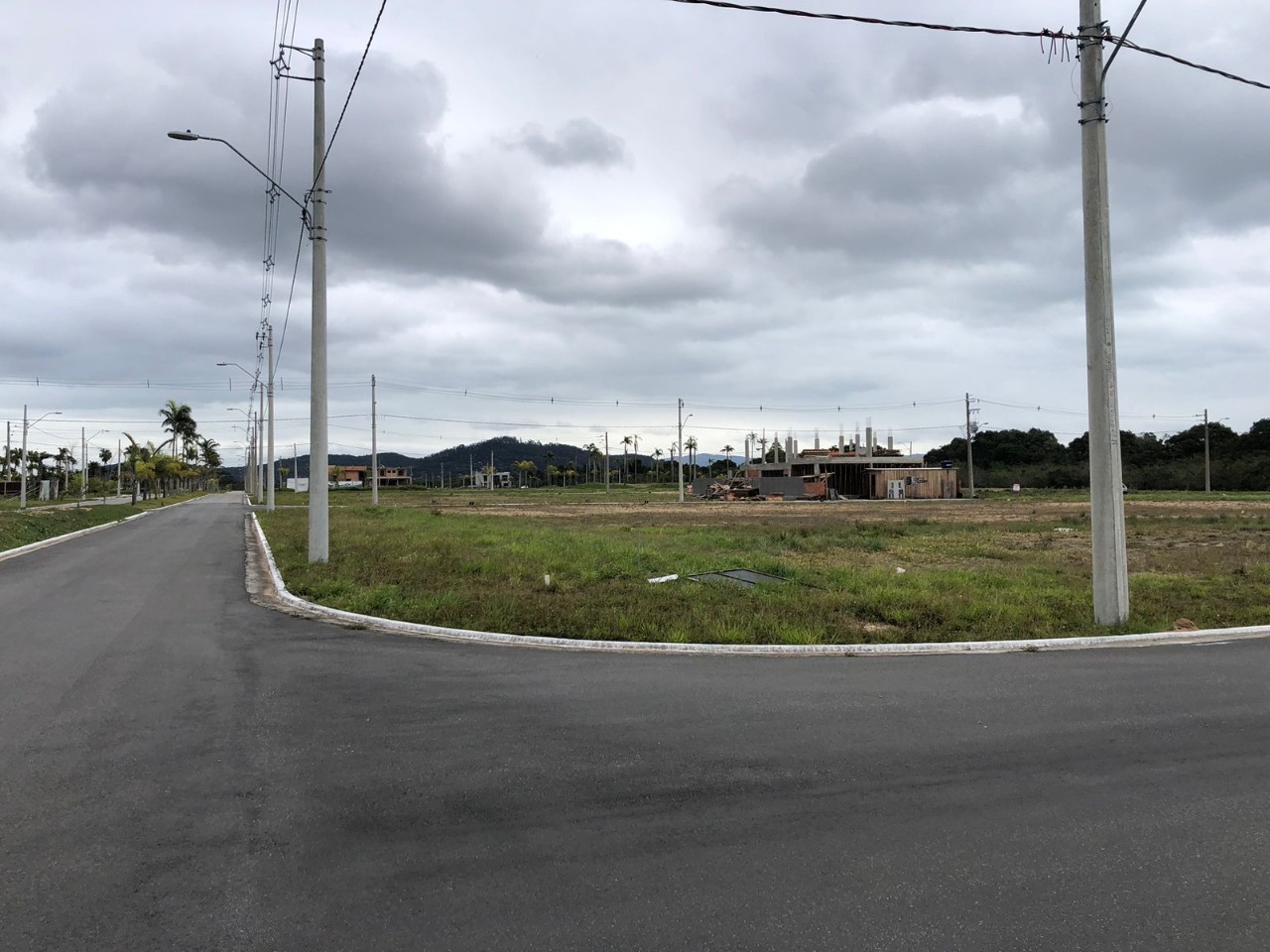 Terreno com 450m², no bairro Vargem Grande em Florianópolis