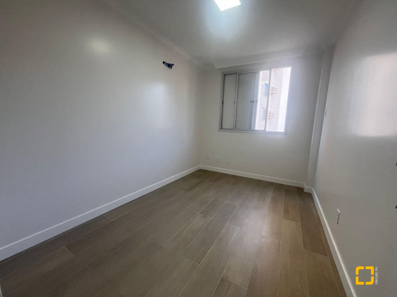 Apartamento com 150m², 4 quartos (sendo 1 suíte), 2 garagens, no bairro Centro em Florianópolis