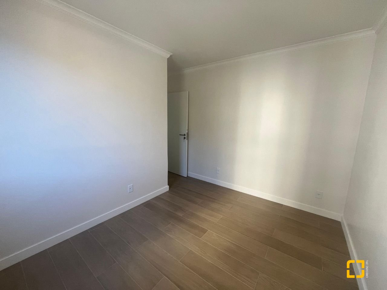 Apartamento com 150m², 4 quartos (sendo 1 suíte), 2 garagens, no bairro Centro em Florianópolis