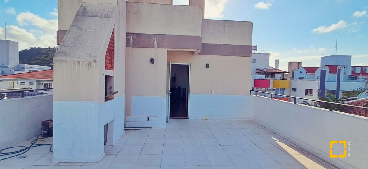 Cobertura com 73m², 1 quarto, 1 garagem, no bairro Canasvieiras em Florianópolis