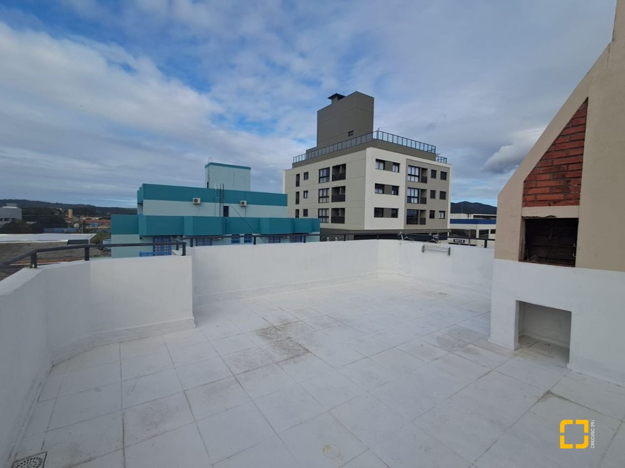 Cobertura com 73m², 1 quarto, 1 garagem, no bairro Canasvieiras em Florianópolis