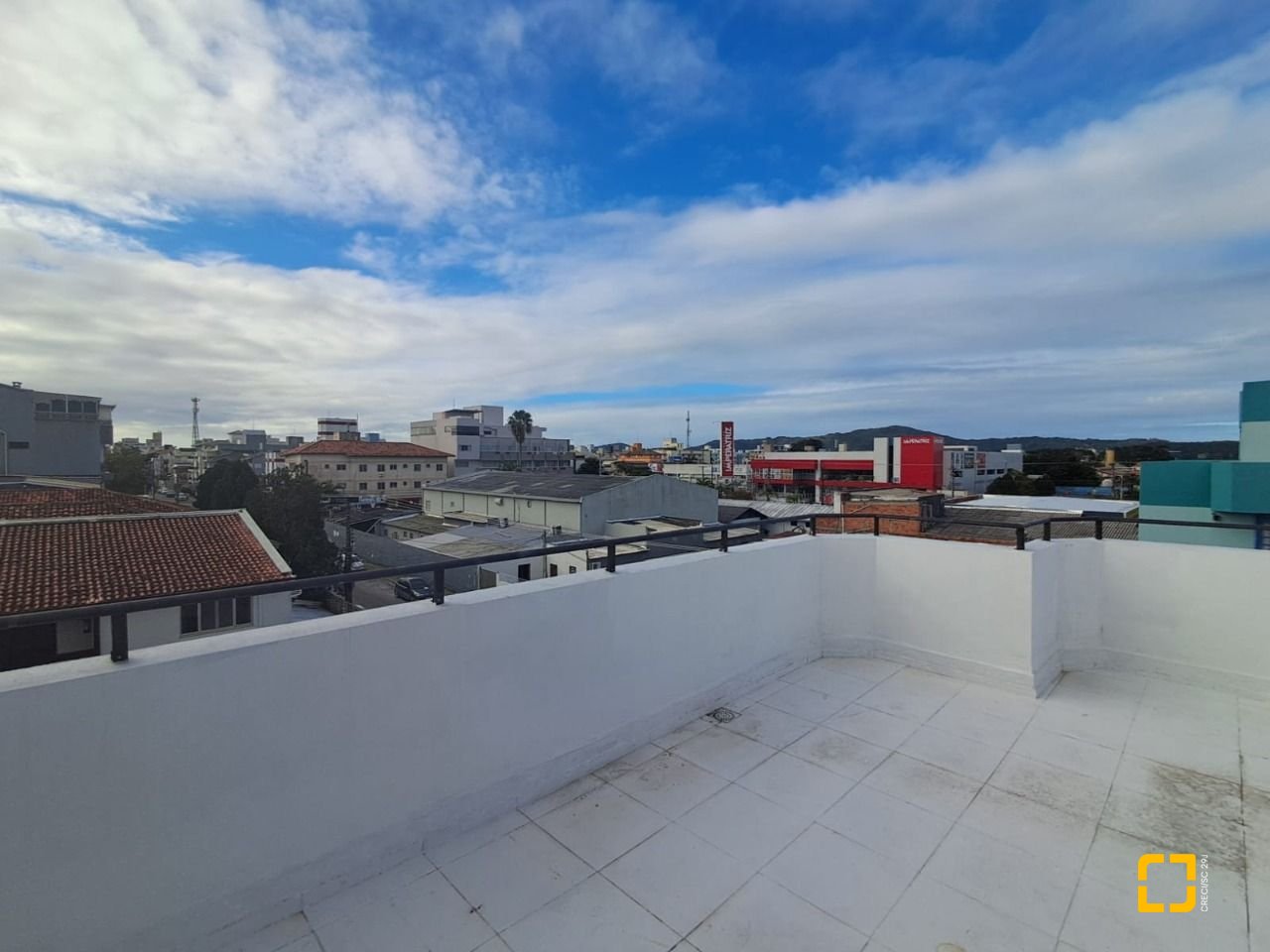 Cobertura com 73m², 1 quarto, 1 garagem, no bairro Canasvieiras em Florianópolis