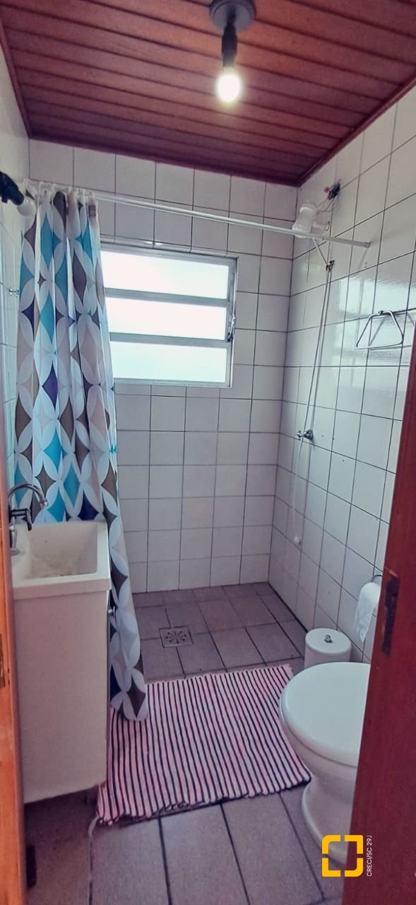 Cobertura com 73m², 1 quarto, 1 garagem, no bairro Canasvieiras em Florianópolis