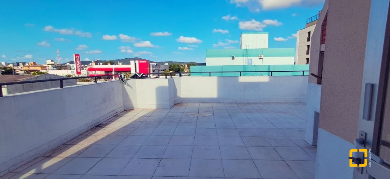 Cobertura com 73m², 1 quarto, 1 garagem, no bairro Canasvieiras em Florianópolis