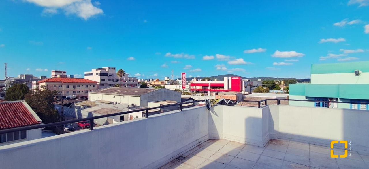 Cobertura com 73m², 1 quarto, 1 garagem, no bairro Canasvieiras em Florianópolis