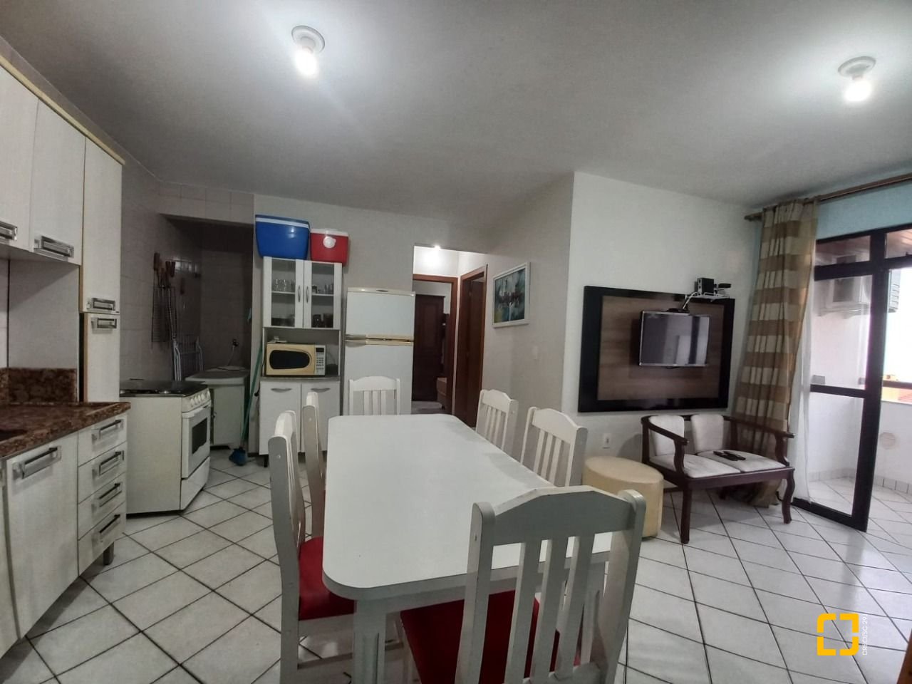 Apartamento com 60m², 3 quartos (sendo 1 suíte), 1 garagem, no bairro Ingleses em Florianópolis