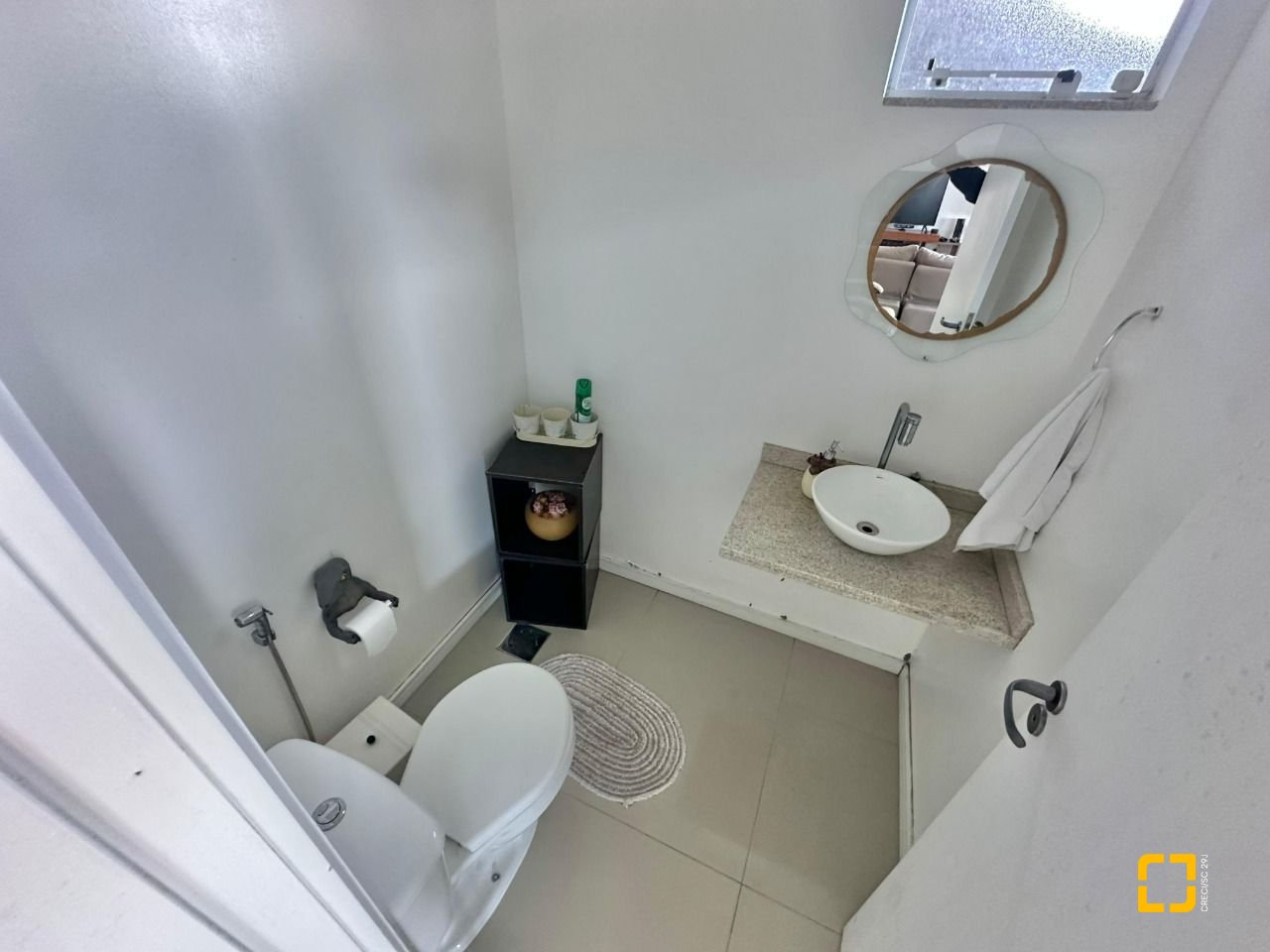 Casa com 350m², 6 quartos (sendo 3 suítes), 4 garagens, no bairro Morro das Pedras em Florianópolis