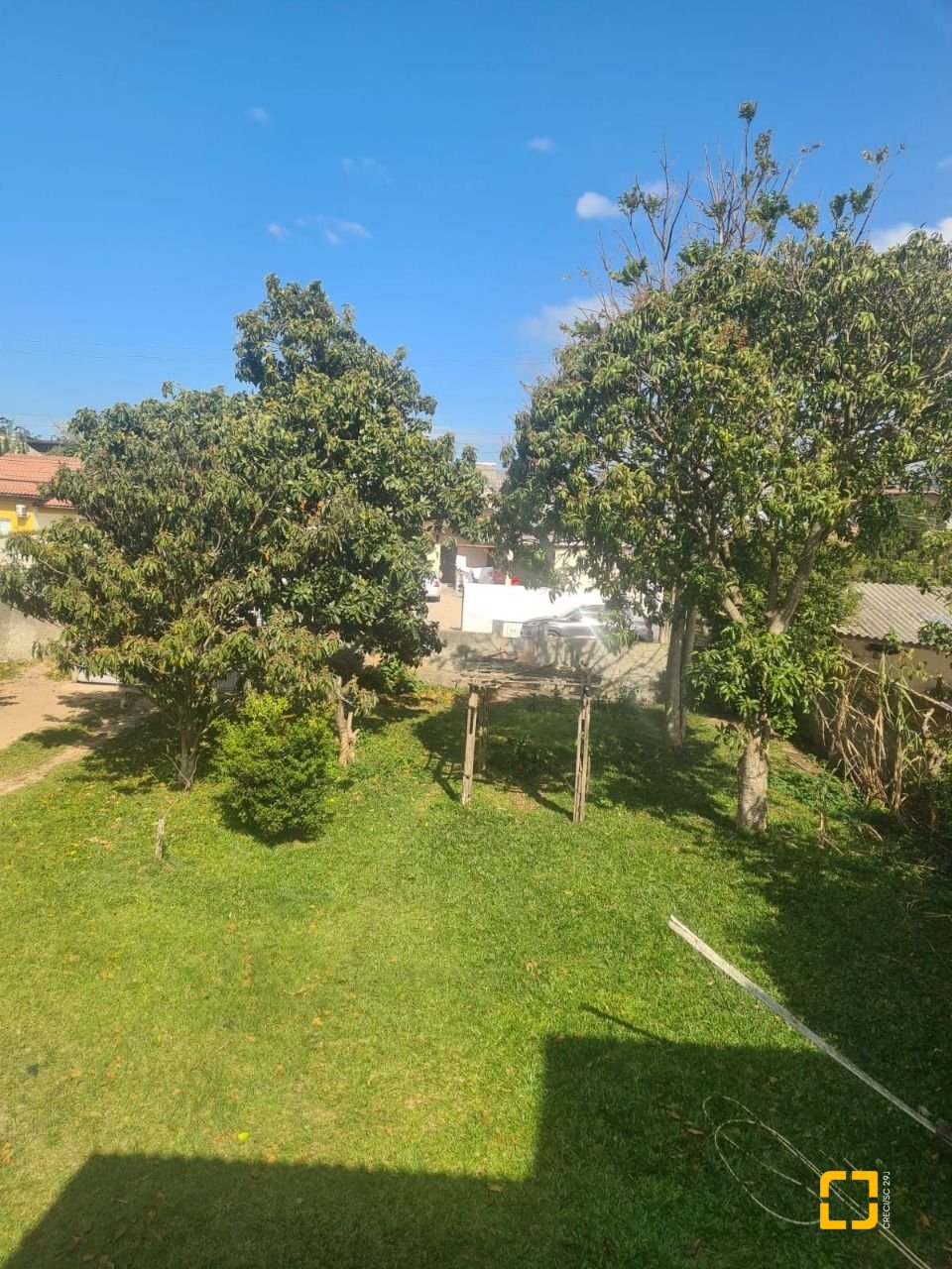 Casa com 150m², 5 quartos (sendo 1 suíte), 2 garagens, no bairro Rio Vermelho em Florianópolis