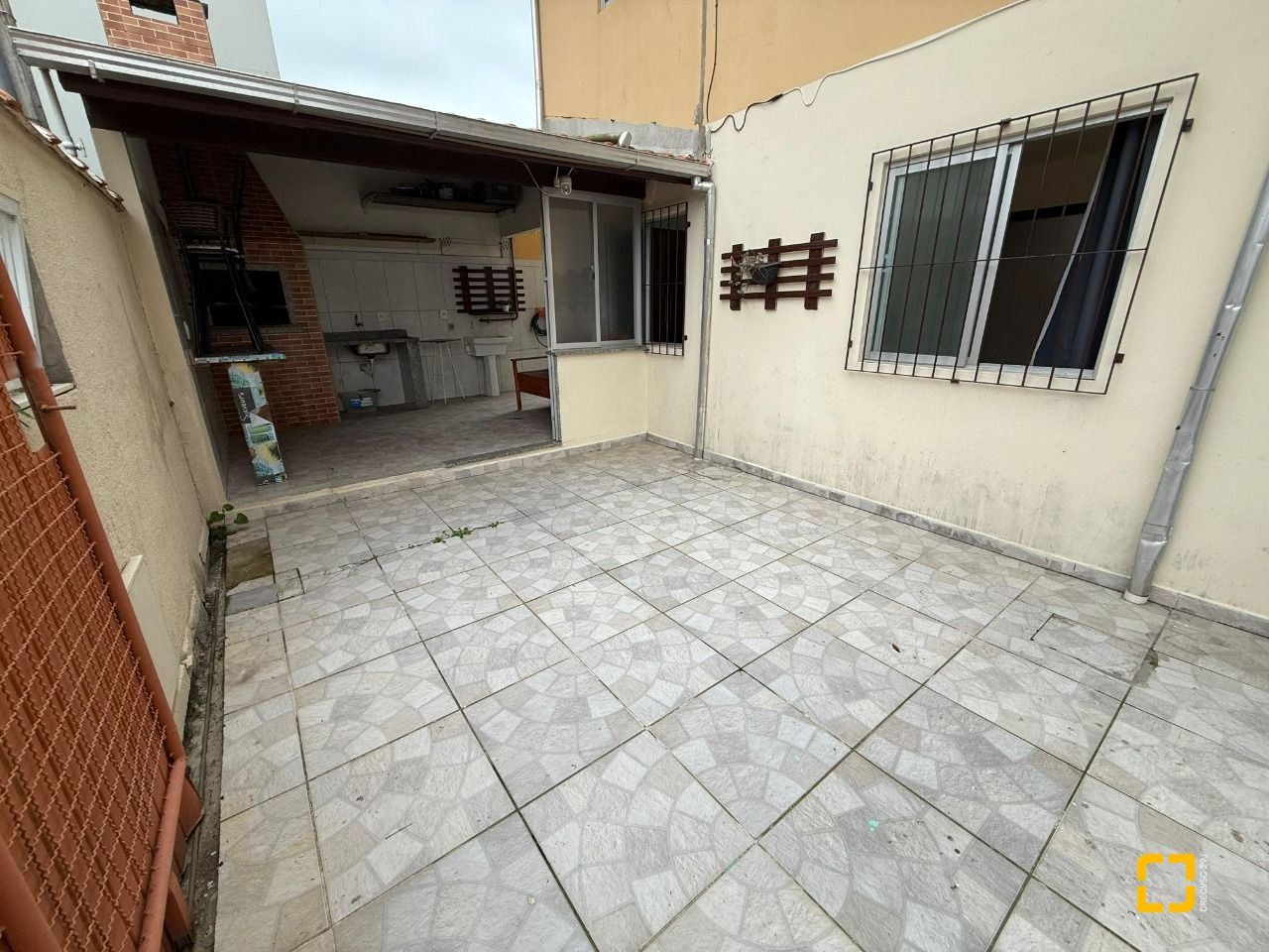 Apartamento com 61m², 2 quartos, 1 garagem, no bairro Ingleses em Florianópolis