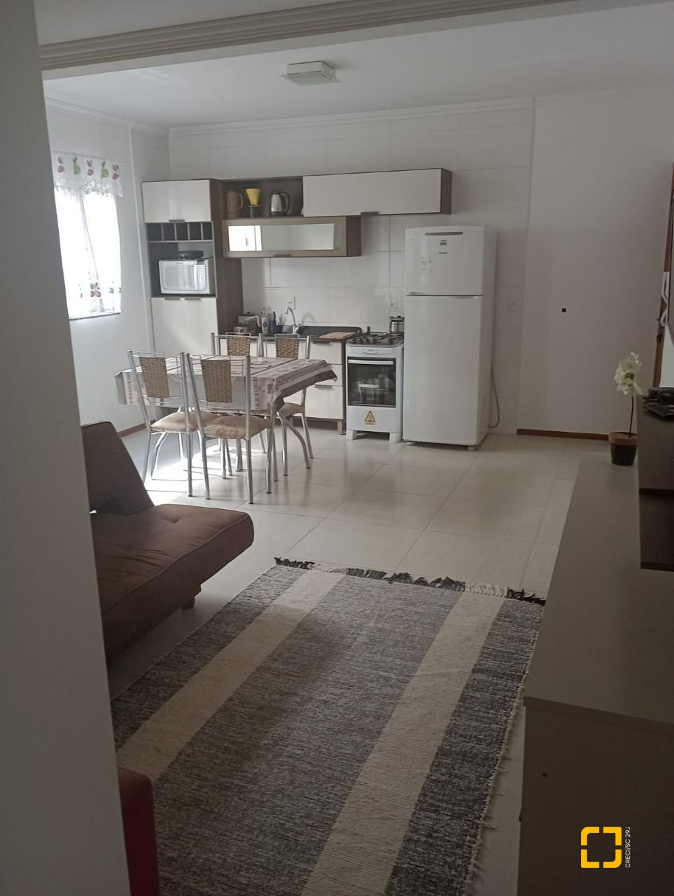Apartamento com 65m², 3 quartos (sendo 1 suíte), 1 garagem, no bairro Ingleses em Florianópolis
