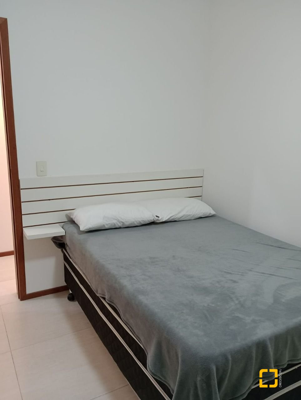 Apartamento com 65m², 3 quartos (sendo 1 suíte), 1 garagem, no bairro Ingleses em Florianópolis